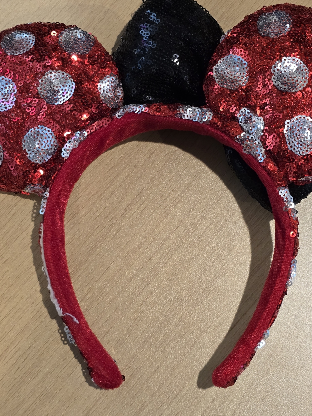 Disney Red Sequin Polka Dot Minnie Ears Headband with Black Bow. EUC - Picture 3 of 3